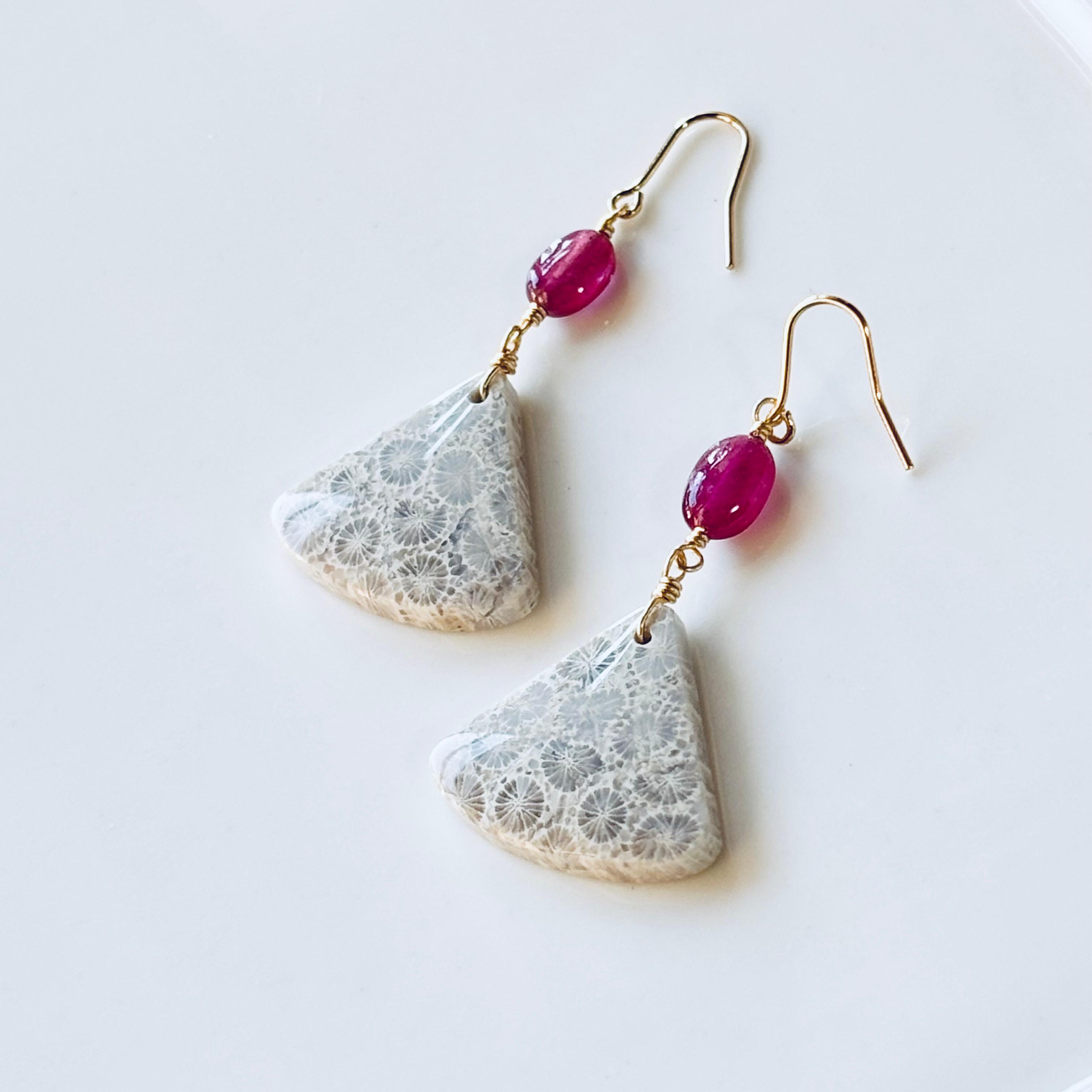 希少☆フォッシルコーラルとピンクサファイアのピアス/14kgf